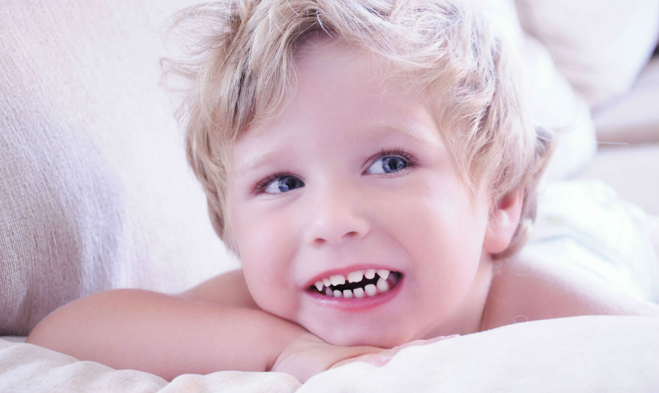 Ребенок во сне скрипит зубами, причины